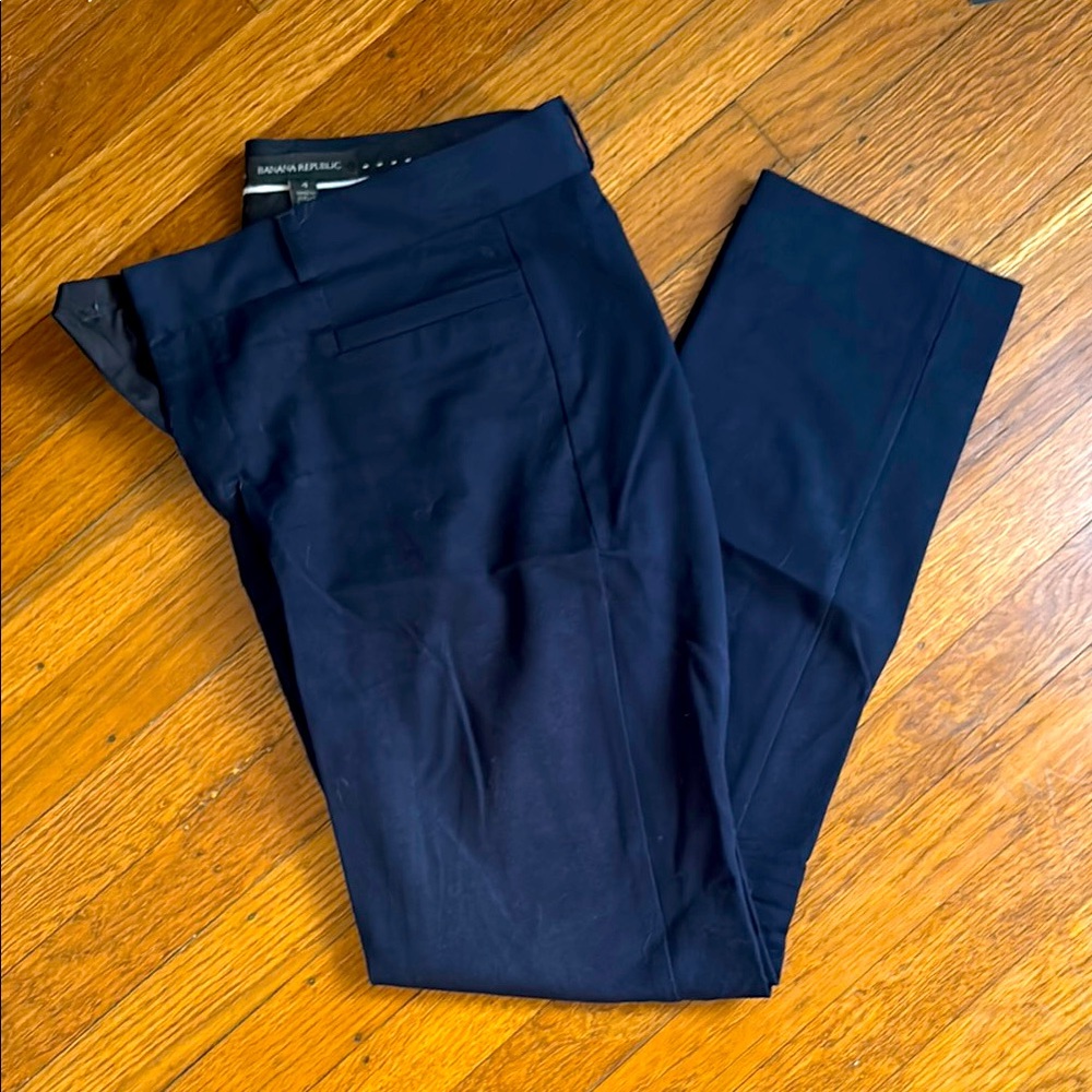 Banana Republic Navy Blue Ankle Crop Pants (Sloan cut, size 4)